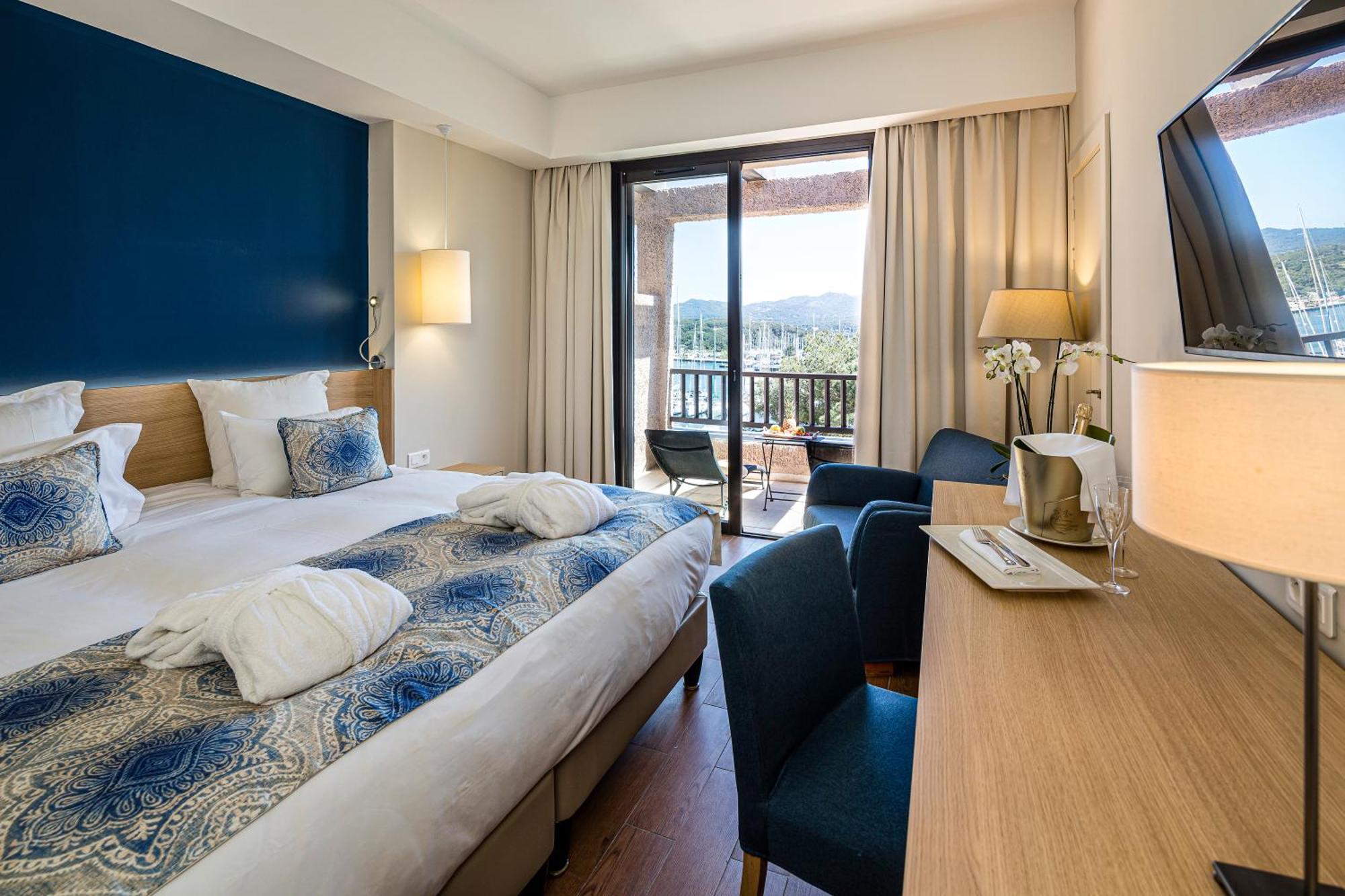 Hotel Helios & Spa - Ile Des Embiez Сі-Фур-ле-Плаж Екстер'єр фото