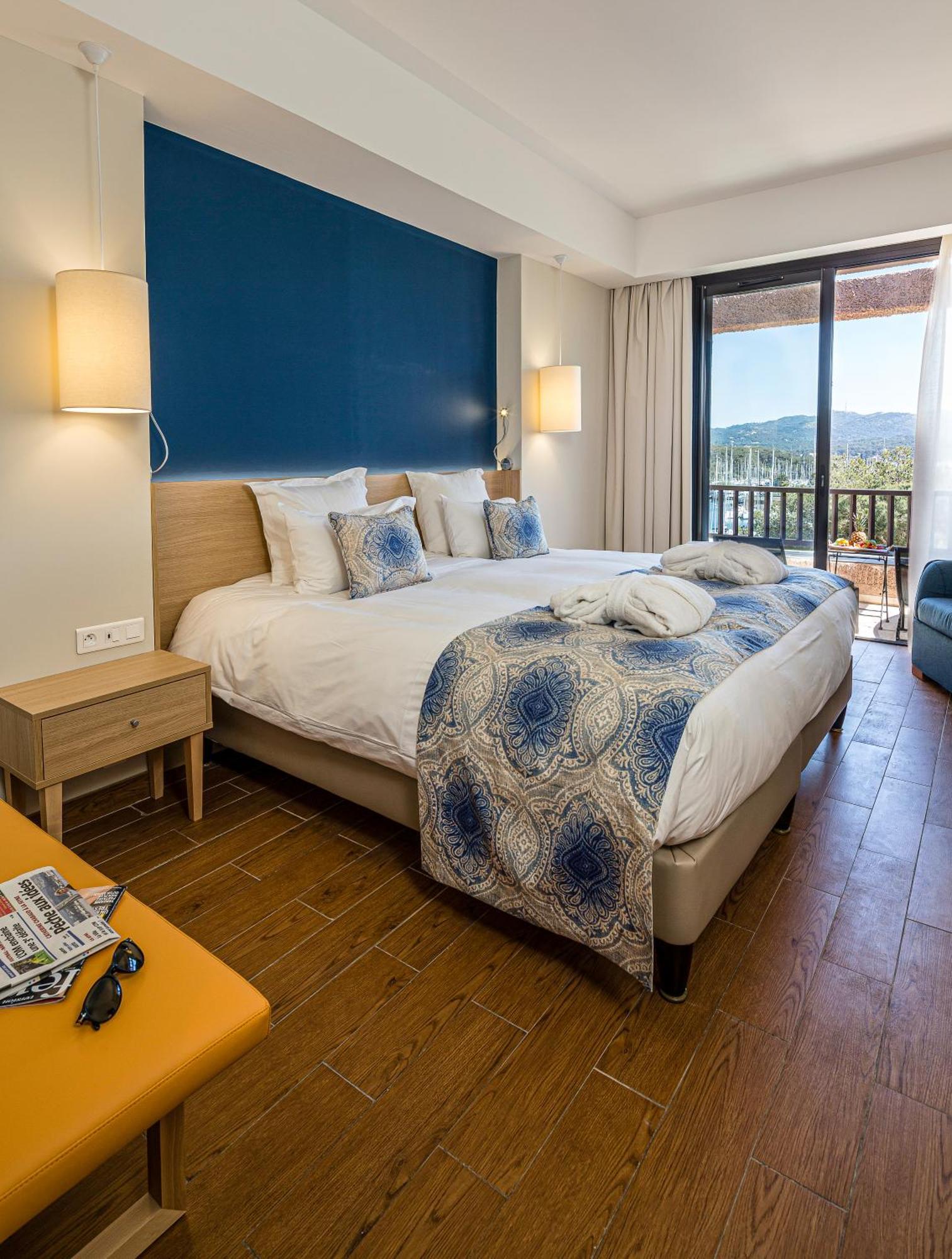 Hotel Helios & Spa - Ile Des Embiez Сі-Фур-ле-Плаж Екстер'єр фото